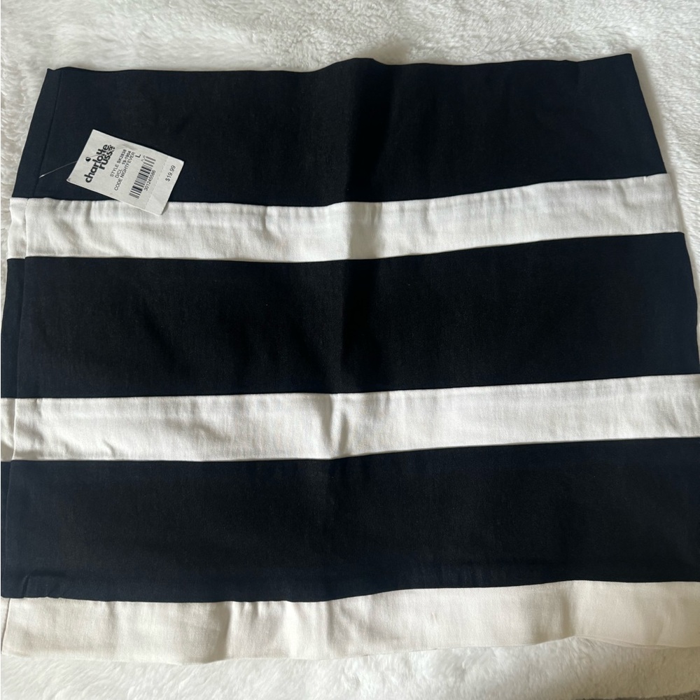Charlotte Russe black & white striped pencil skirt.
